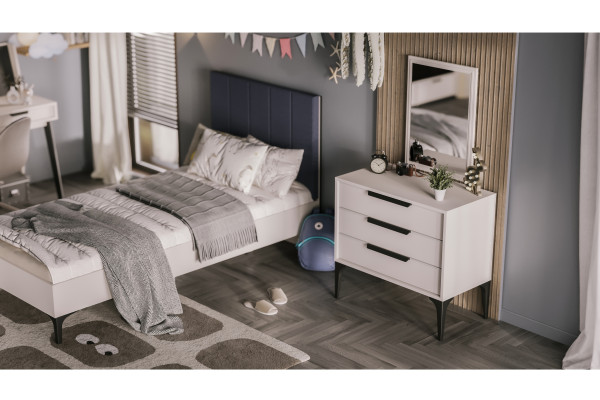 Kolezyum Ay Young Room