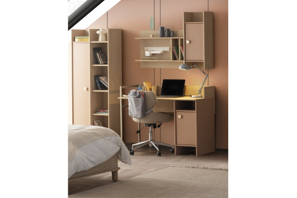 Osaka Young Room
