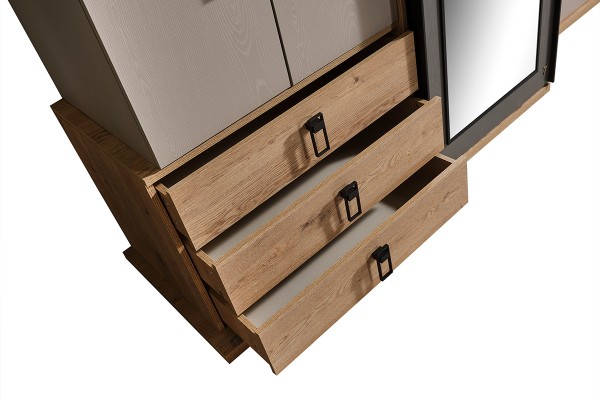 Babil-R 3 Door Wardrobe