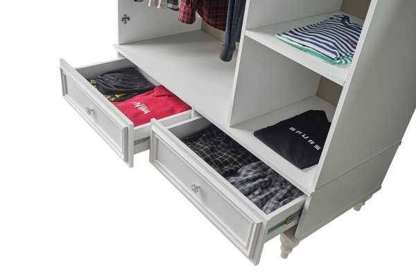 İskenderiye 3 D. Wardrobe